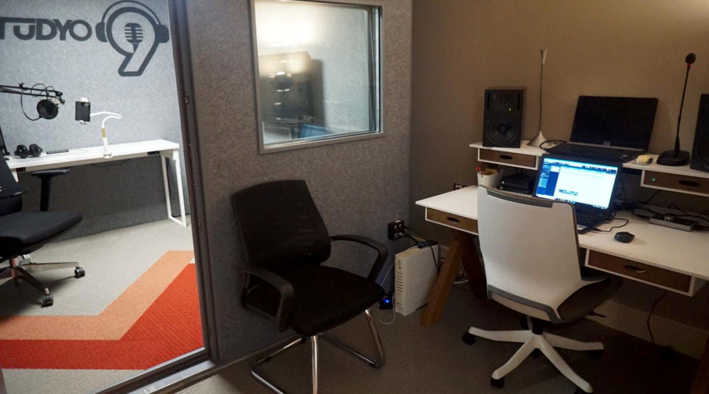 Audiobook, Voice-Over, Dubbing, Advertisement Film, Presentation Film